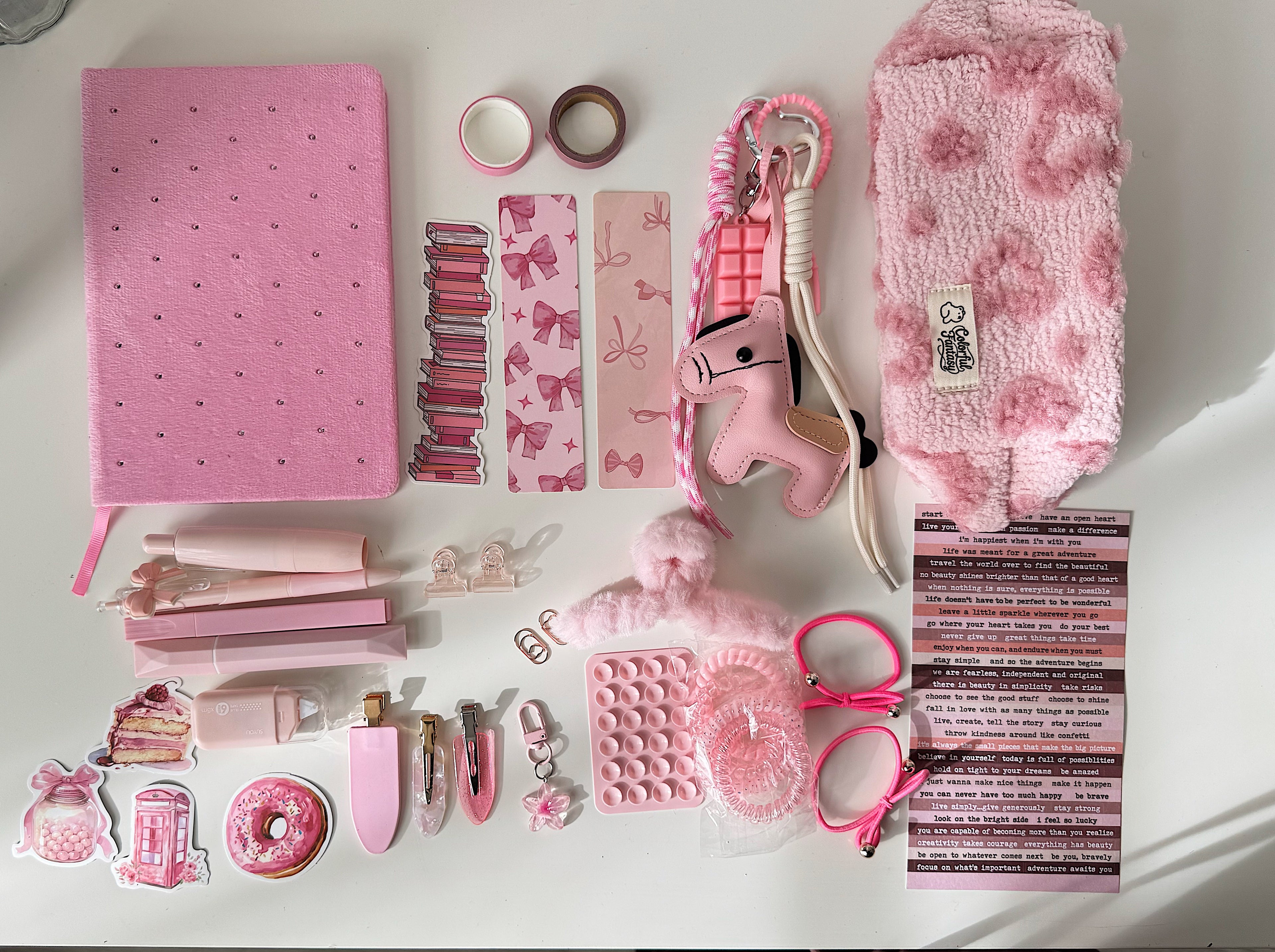 💗 Pink Aesthetic Box (Size XL) – the perfect set for pink lovers
