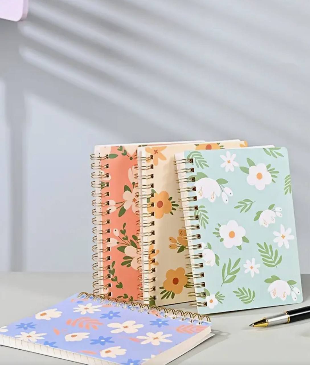 4-Pack Spiral Notebooks A5 – Fresh Floral Design, Portable Tear-Off Notepads with Paper Covers